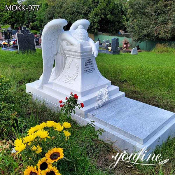 Weeping Angel Headstone Details: